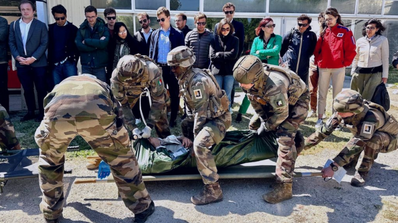 Les élèves de l’INSP en immersion à l’Hôpital militaire Laveran, à Marseille