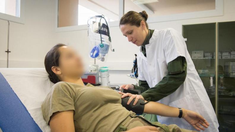 Infirmiers militaires des forces 
