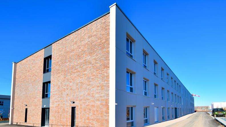 Infrastructures du Plan Hébergement à la 13e DBLE