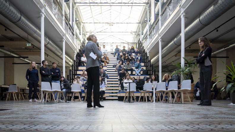 Le ministère des Armées a noué un partenariat avec Albert School depuis sa création en 2021
