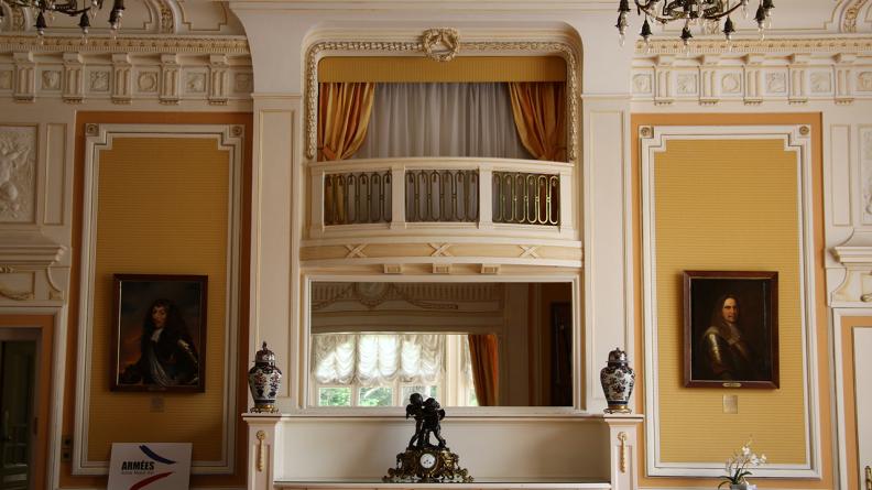 La loge des musiciens de la salle d'armes