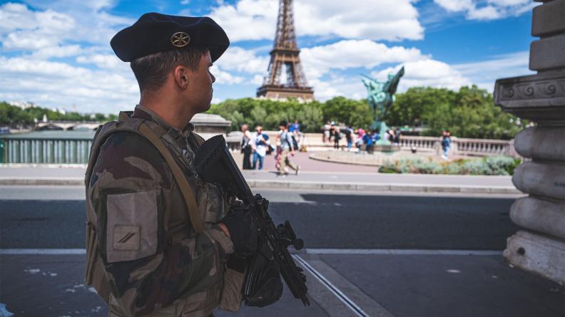 Patrouilles SENTINELLE au quai de Seine 