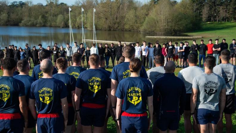 Les sapeurs marine et les étudiants se préparent au challenge du 6e régiment du génie Les sapeurs marine et les étudiants se préparent au challenge du 6e régiment du génie