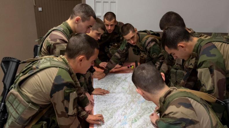 L’école des troupes aéroportées, une nouvelle école de milieu