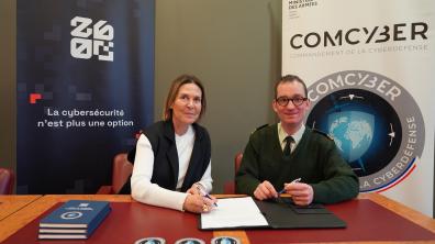 Signature de convention de partenariat avec l'Ecole 2600 © COMCYBER