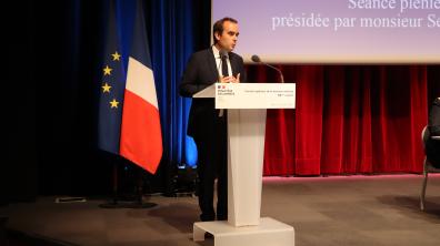 Le ministre des Armées s'exprime devant le Conseil
