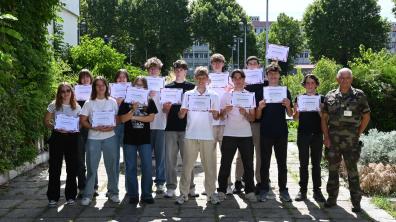 Dernier jour, remise des attestations : félicitations à nos élèves !