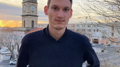 Baptiste au bureau des marchés de Toulon