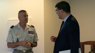 Premier entretien entre le général d’armée Thierry Burkhard et le préfet Julien Marion, nouveau dire