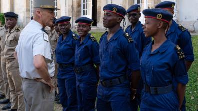 Visite du CEMA à Saint-Cyr l’école dans le cadre d’un partenariat avec les prytanées africains 