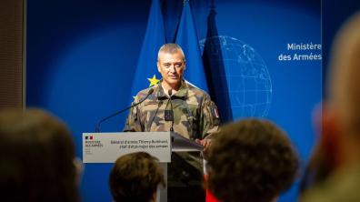 Précieux et riche temps d’échanges entre le chef d’état-major des armées et la jeunesse 