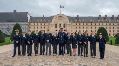 Lycéens à la messe des Ailes Brisées