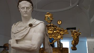 Statue 