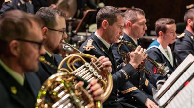 Les marins-pompiers de Marseille célèbrent leurs 85 ans en musique