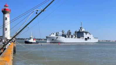 Le BRF Jacques Stosskopf depuis le port de Saint-Nazaire