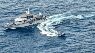 Opération Corymbe : Le Commandant Ducuing en escale à Lagos