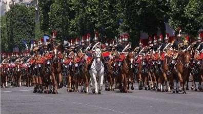 Archives - Garde républicaine lors du défilé du 14 Juillet