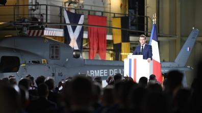 Emmanuel Macron présente la nouvelle Revue nationale stratégique, à Toulon, le 9/11/22.