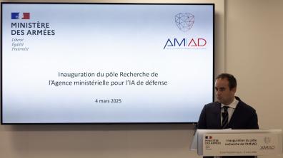 Sébastien Lecornu au pupitre, lors de l'inauguration du pôle recherche de l’Amiad, le 4 février 2025