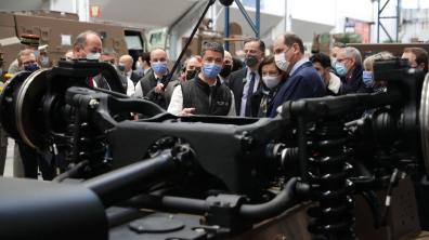 Jean Castex et Florence Parly ont visité l’usine Nexter de Roannes, samedi 19 février