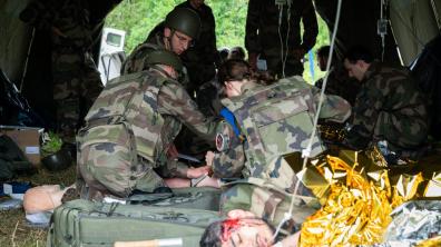 EXOSAN, un exercice des plus réalistes pour les étudiants en médecine militaire.