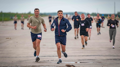 Les soldats de la mission Lynx s'élancent pour le marathon au profit des blessés
