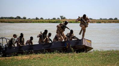 Cérémonie de fin du projet d’aide à la reconstruction de la capacité amphibie de l’Armée tchadienne