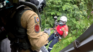Opération de secours menée par le groupe de reconnaissance et d’intervention en milieu périlleux à T