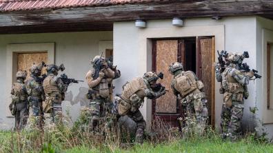 Préparation opérationnelle intensive pour le contingent français du Battle Group de l’eFP