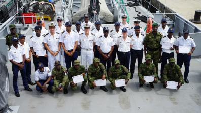 Deux navires français participent à la MECO du patrouilleur ivoirien Espérance