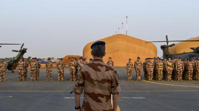 NIGER – Cérémonie de transfert d’autorité du détachement aérocombat 