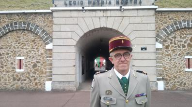 médecin en chef (MC) Nicolas Poirot 