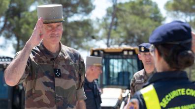 Visite du chef d'état-major de l'armée de Terre au COMFORMISC.