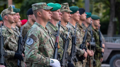 Les Nations étrangères invitées composées de militaires issus de neuf pays défileront en tête.