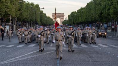 Défilé du 14 juillet sur les Champs Elysée 