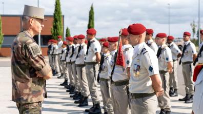Revue des troupes.