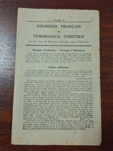 Courrier français du témoignage chrétien © Jean-Marie Vanlerenberghe