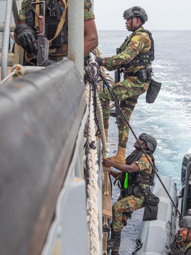 CORYMBE – Le PHM Premier-maître L’Her participe à l’exercice AFRICAN NEMO
